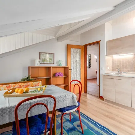 Apartmetns Latice