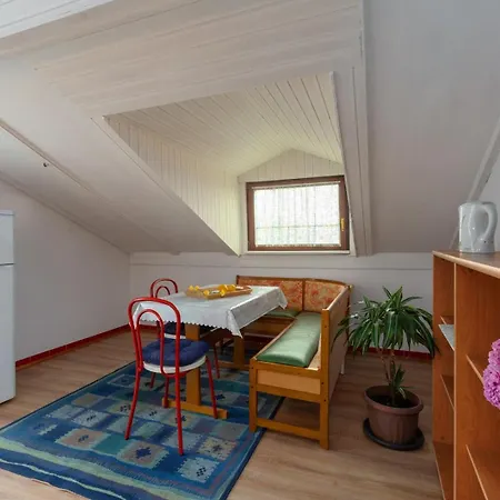 Guest house Apartmetns Latice *