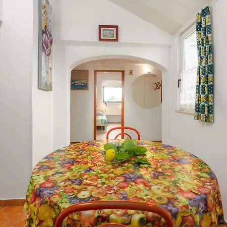 Apartmetns Latice Guest house