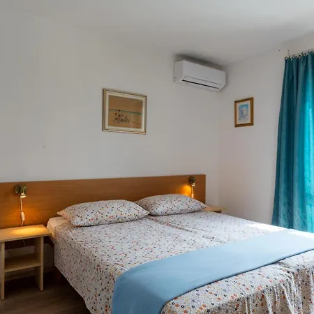 Vendégház Latice Umag